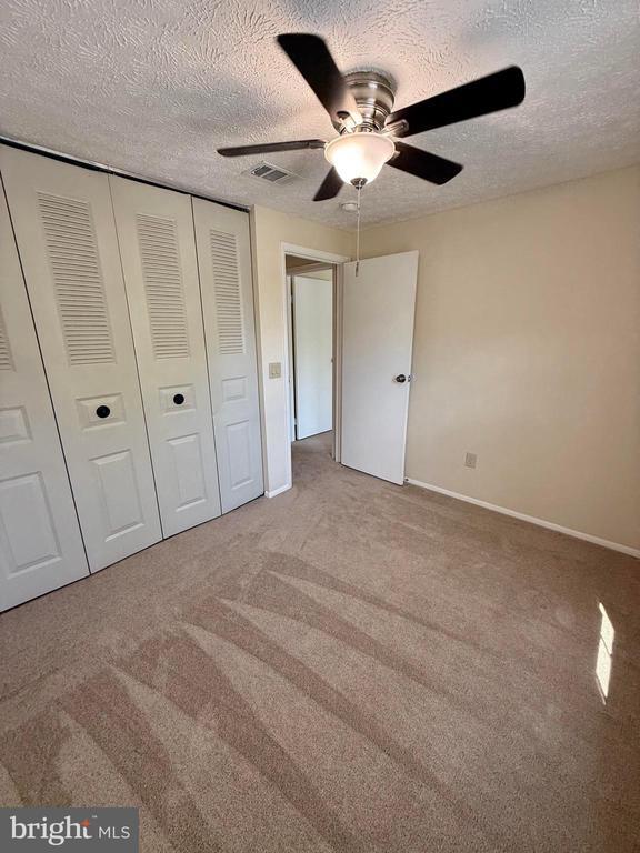 Building Photo - 8440 Rocky Knob Ct
