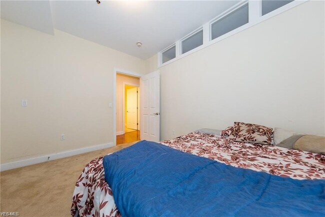 Building Photo - 16800 Van Aken Blvd