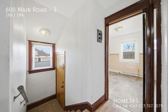 Building Photo - 600 Main Rd