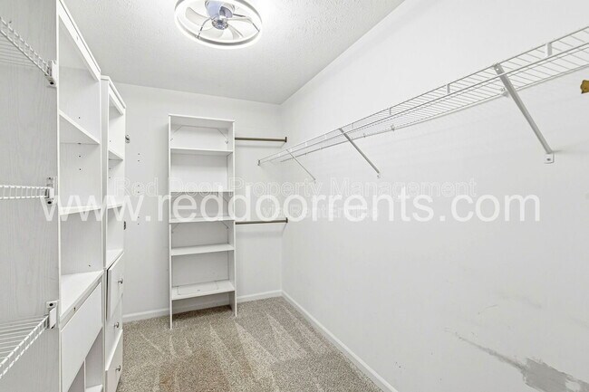 Building Photo - 8276 Sonata Pl