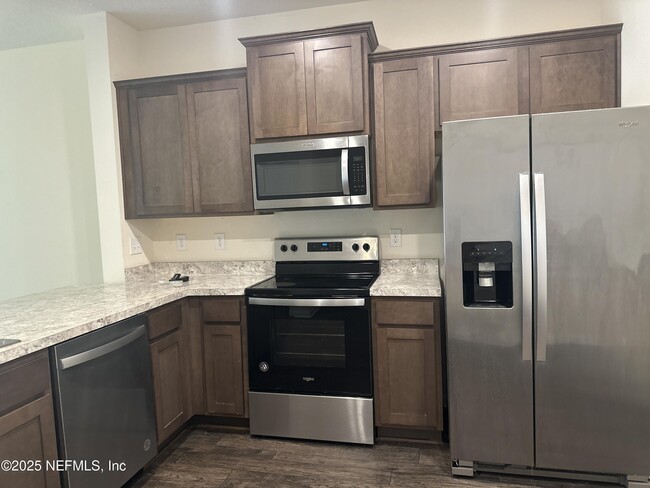 Building Photo - 7931 Echo Springs Rd