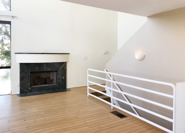 Building Photo - 1 Buccaneer St