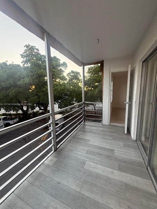 Building Photo - 4304 NW 9th Ave