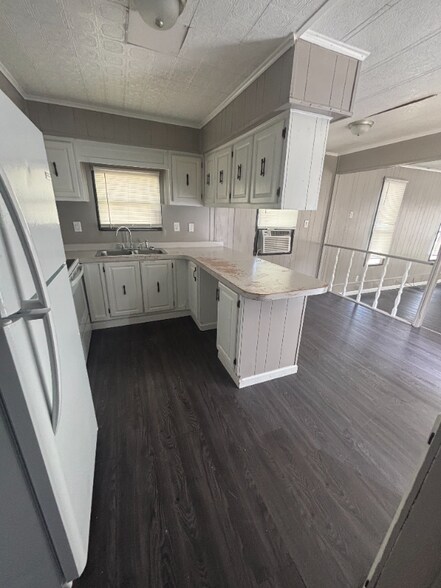 Building Photo - 2841 Mark Cir