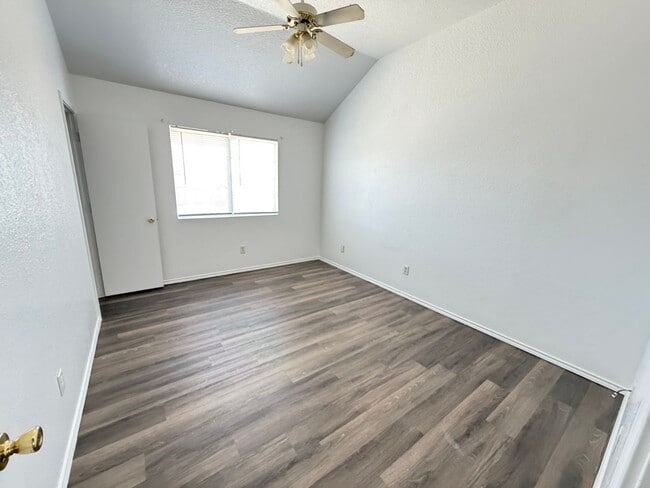 Building Photo - 4302 Alan Kent Dr