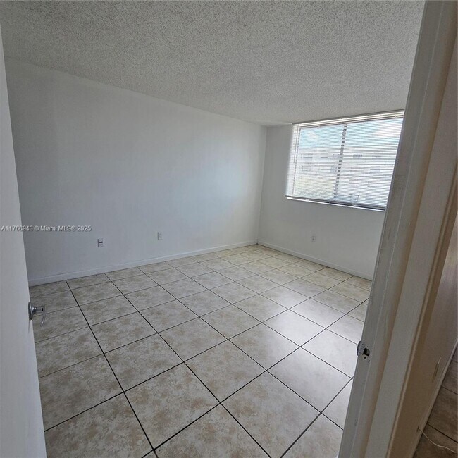 Building Photo - 8261 NW 8th St