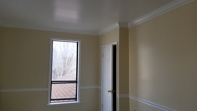 Building Photo - 457 State Ave