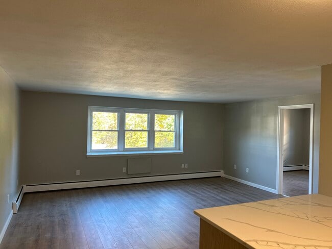 Building Photo - 130B Clinic Dr