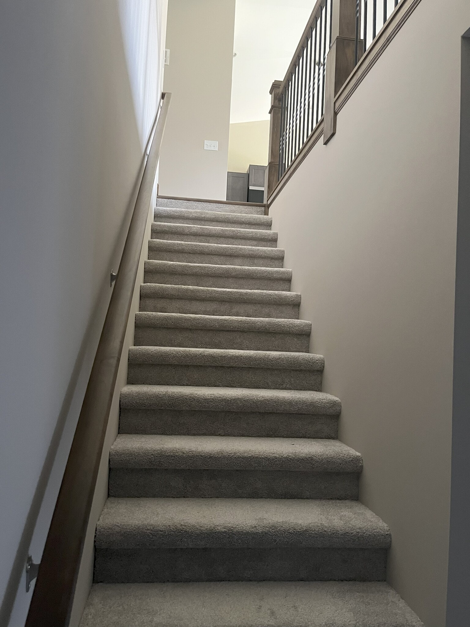 Building Photo - 5940 Arrow Ridge Rd