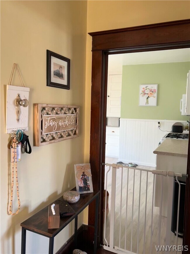 Building Photo - 18 Parkway St