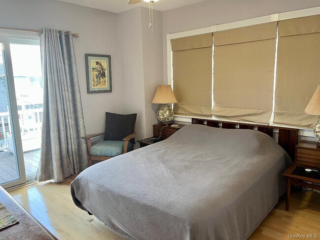 Building Photo - 11 Delaware Ave