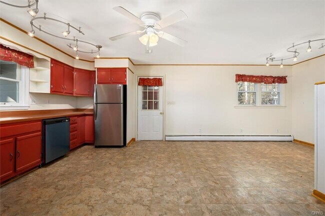 Building Photo - 3806 Harding Rd