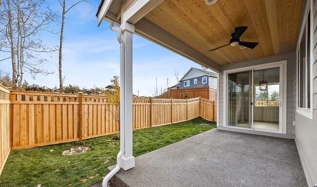 Building Photo - Gorgeous large 4 bedroom home in Tehaleh a...