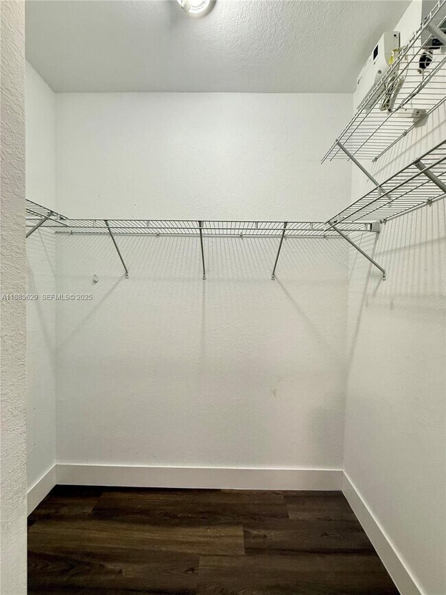 Building Photo - 8760 NW 97th Ave