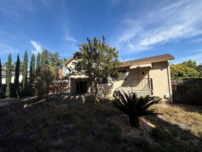 Building Photo - 3212 Korovo Ct
