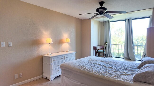 Building Photo - 4363 Trevi Ct