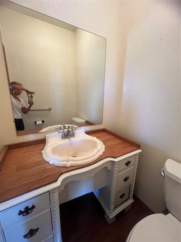 Building Photo - 427 Grover Dallas Rd