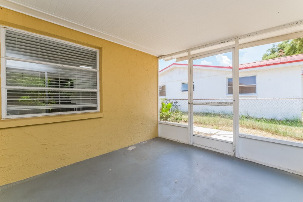 Building Photo - 1327 Dartmouth Dr