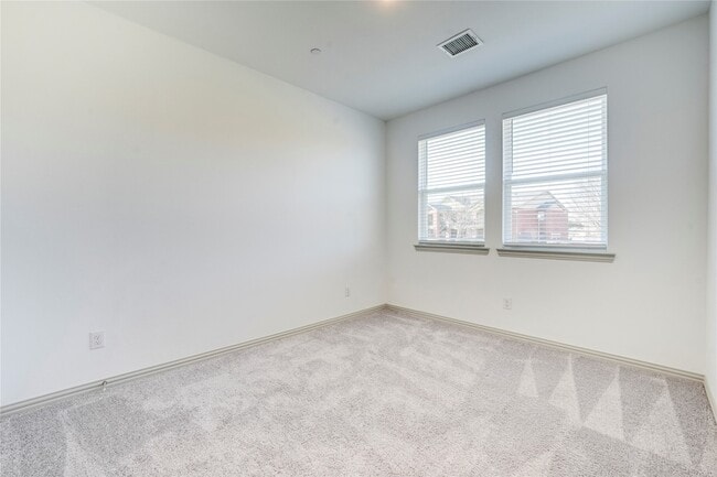 Building Photo - 3516 Zellwood Ln
