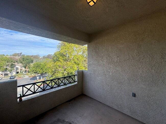 Building Photo - Resort-Style Living in a Prime Carmel Valley Community