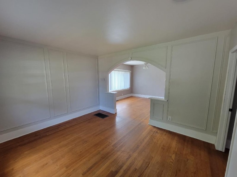 Building Photo - 8620 Moran Pl