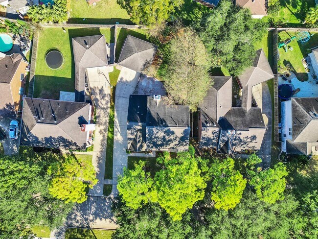 Building Photo - 2108 Autumn Cove Dr