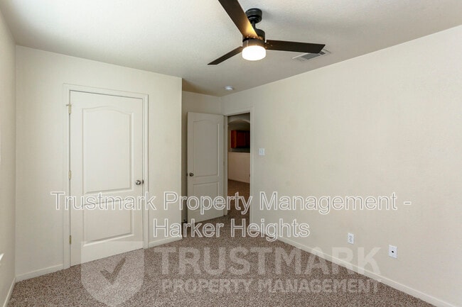 Building Photo - 411 Brittney Way