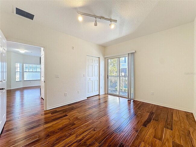 Building Photo - 2586 Grand Central Pkwy