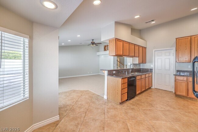 Building Photo - 10024 Sail Landing Ct