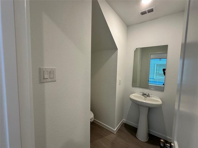 Building Photo - 924 Sandhill Crane Ln