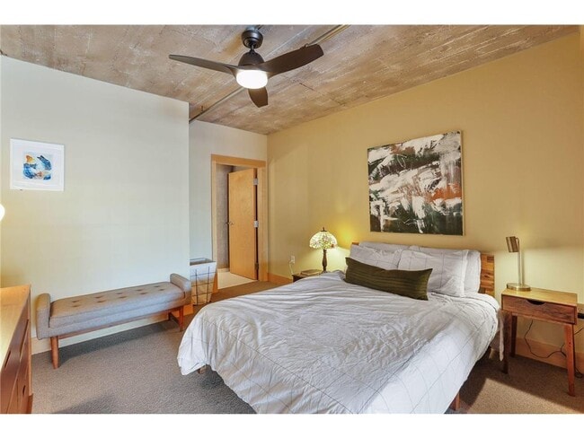 Building Photo - 525 N 3rd St