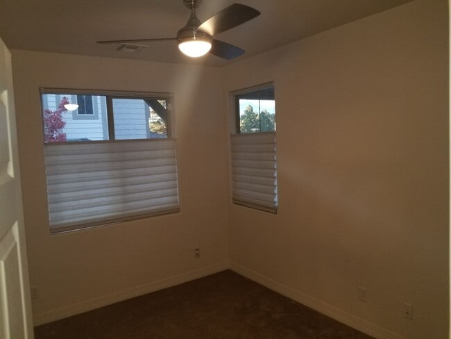 Building Photo - Rare, Single Level, Forest Springs Home! 3...