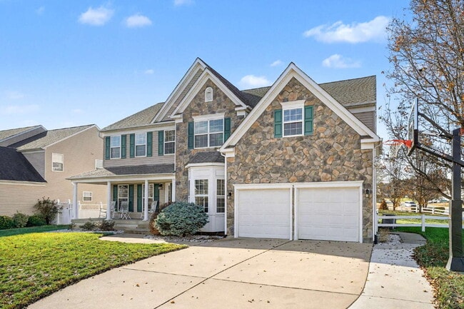 Building Photo - 9 Gallery Rd