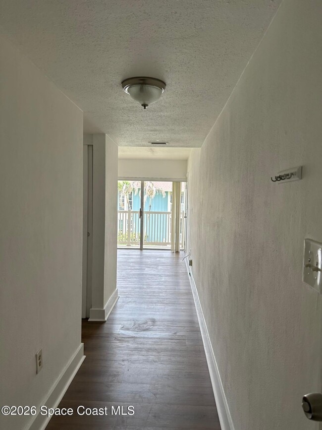 Building Photo - 250 N Banana River Dr