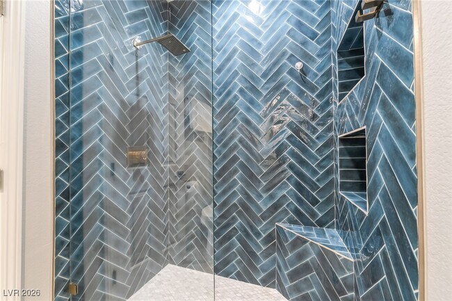 Building Photo - 2076 E Wigwam Ave