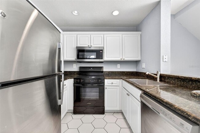 Building Photo - 105 S Bradford Bch Ct