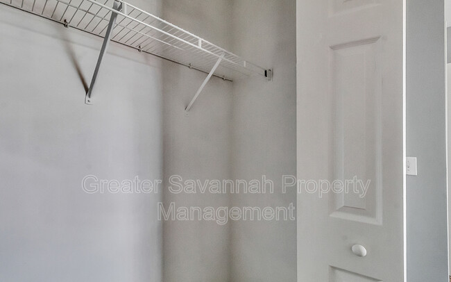 Building Photo - 132 Rocking Horse Ln