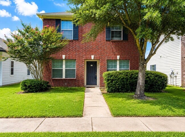 Building Photo - 1613 Palcio Real Dr