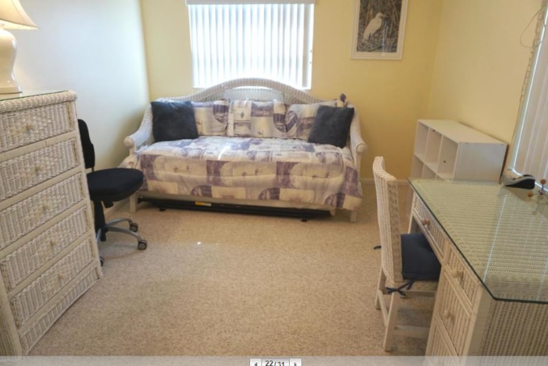 Building Photo - 190 E Olmstead Dr