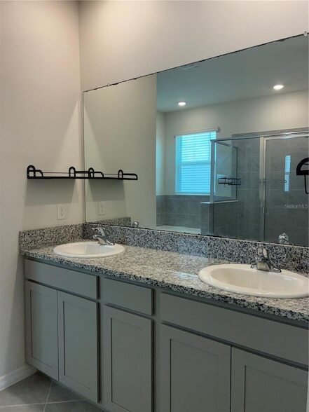 Building Photo - 8737 Bower Bass Cir