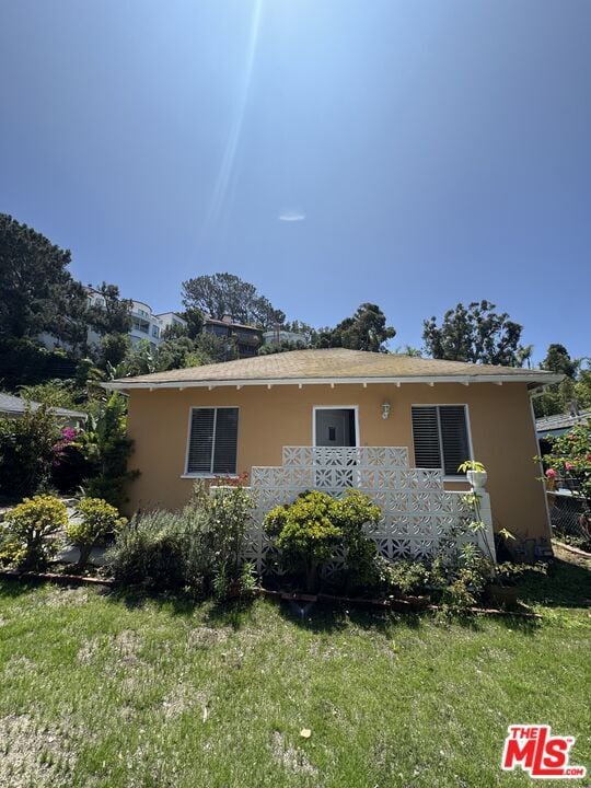 Building Photo - 368 Entrada Dr