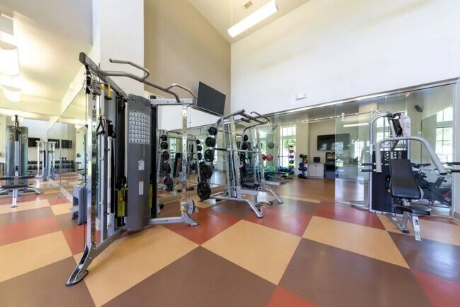 Building Photo - Elevated Comfort with Move-In Savings!