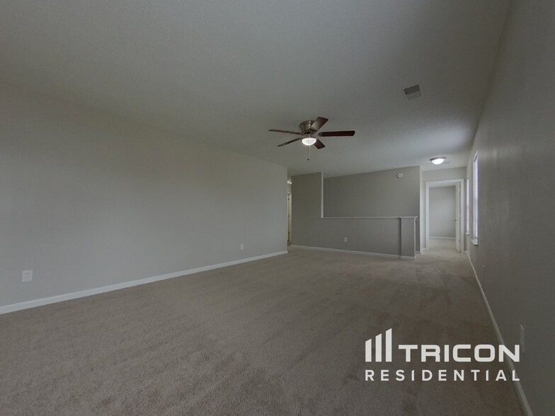 Building Photo - 6 Killian Grn Ct