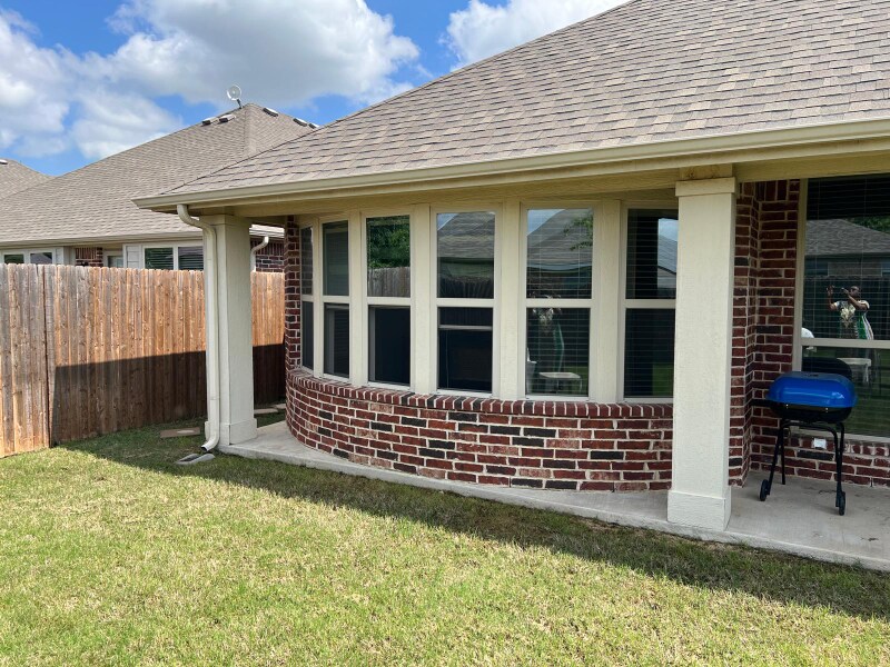 Building Photo - 440 Shirley Dr
