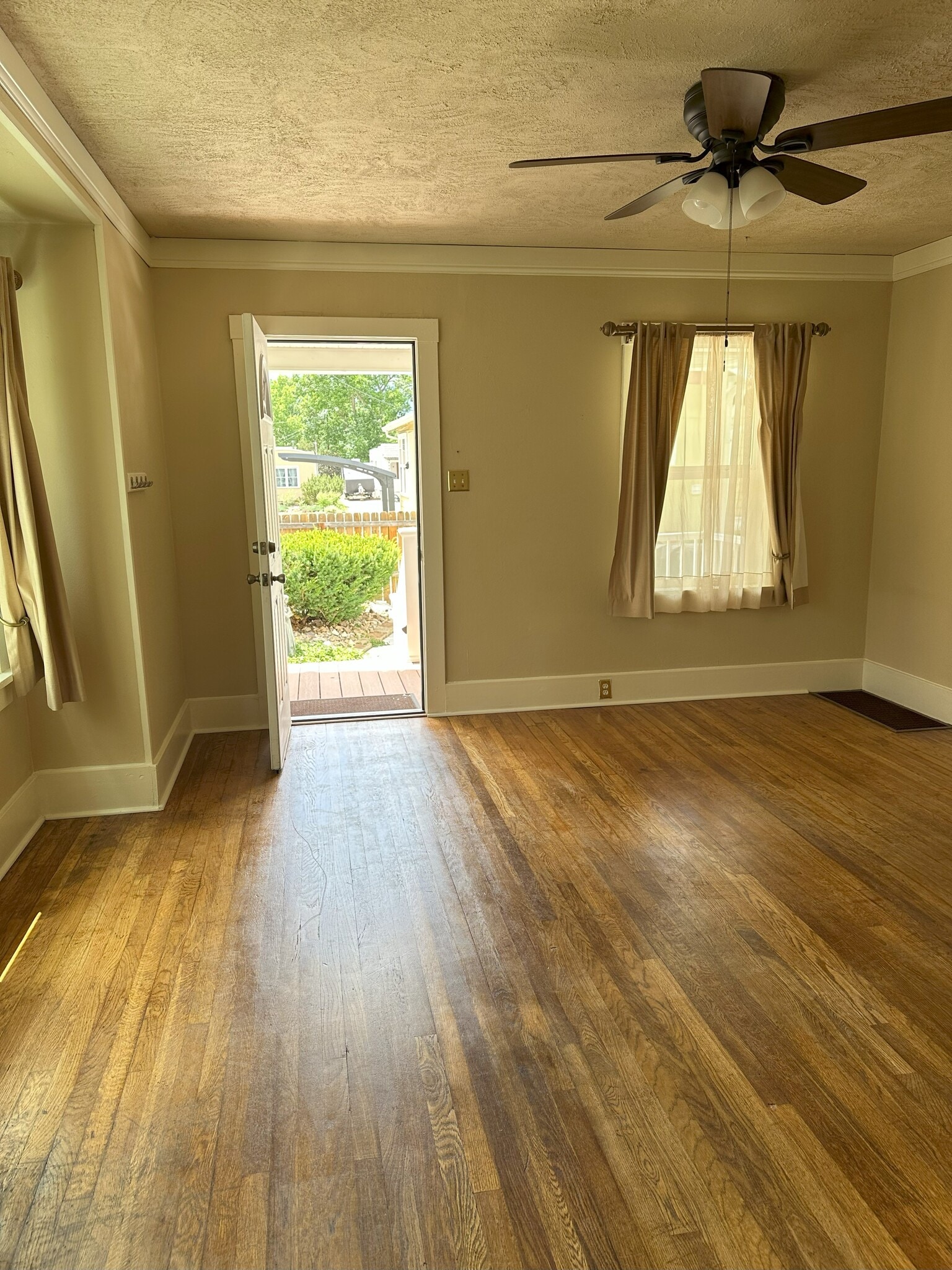 Living Room #2 - 509 N Institute St
