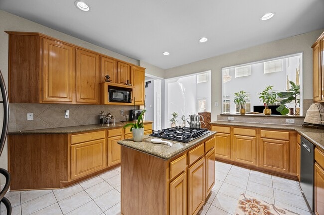 Building Photo - 3202 Enclave Trail