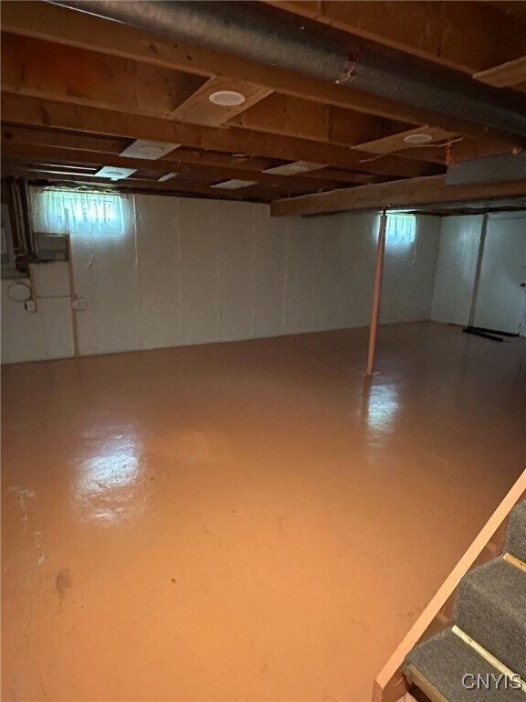 Building Photo - 6846 Crystalwood Dr