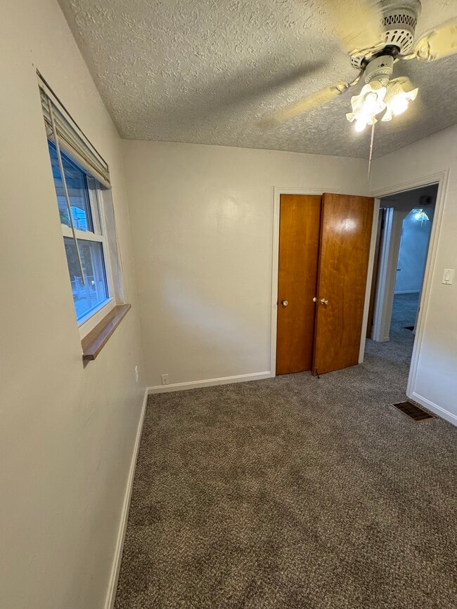 Building Photo - 3539 Sedler St