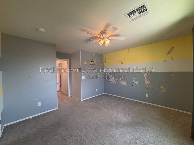 Building Photo - 5164 W Quail Track Dr