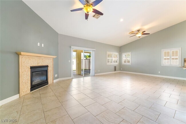 Building Photo - 74 Graythorn Mountain Ct